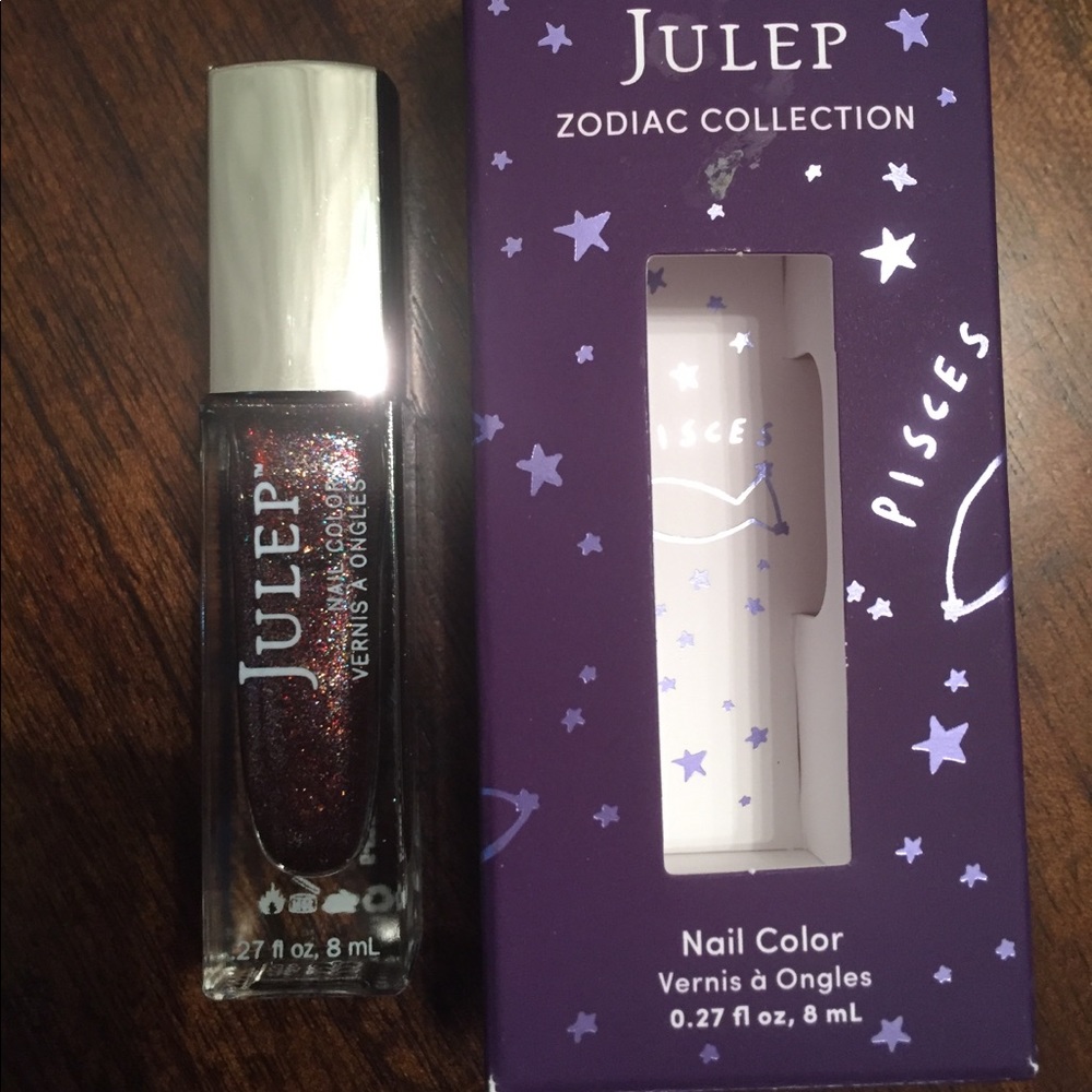 BNIB Julep Nail Color In Passionate Pisces